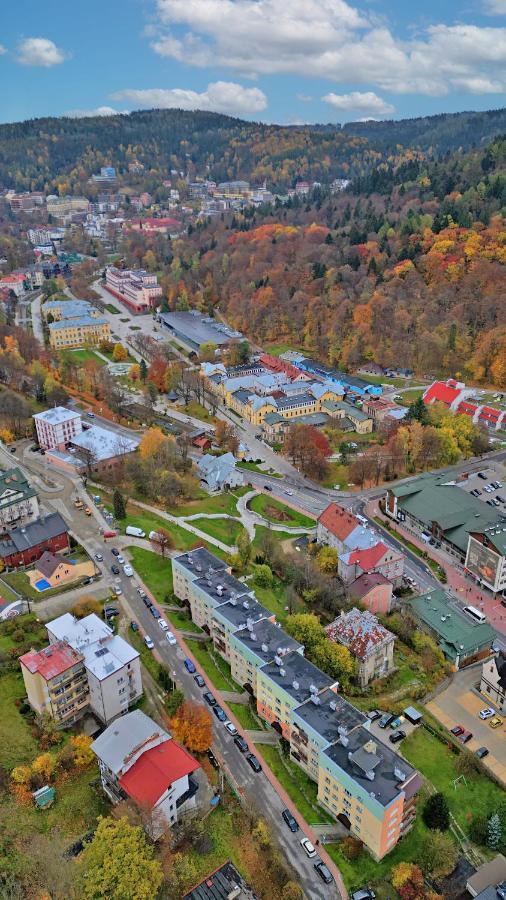 Апартаменти Przy Deptaku Криниця-Здруй Екстер'єр фото